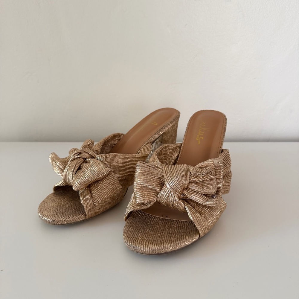 Lulu's Gold Metallic Bow Block Heel Mules